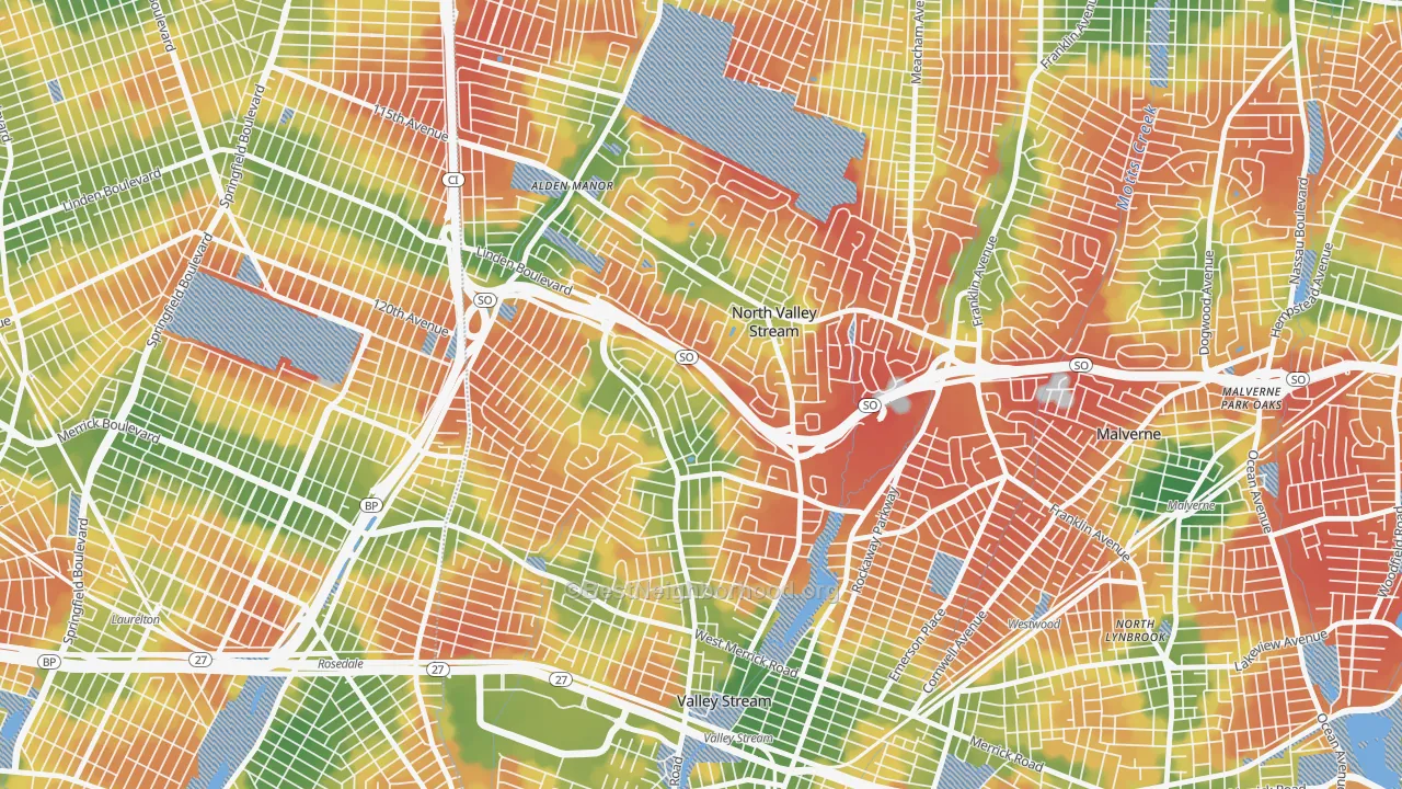 Walk Grade map of North Valley Stream, NY, walkable areas in green and car-dependent areas in red