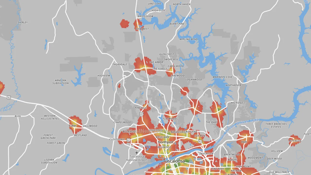 Walk Grade map of Northport, AL, walkable areas in green and car-dependent areas in red