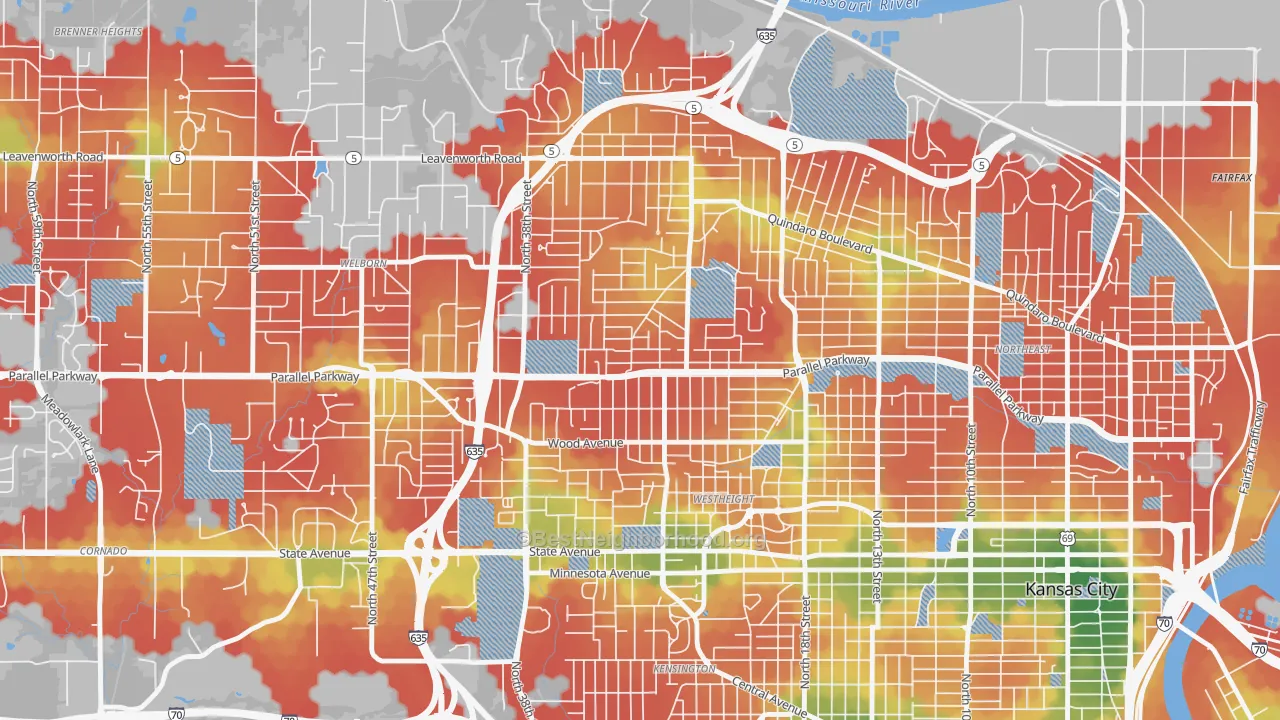 Walk Grade map of Northwest, Kansas City, KS, walkable areas in green and car-dependent areas in red