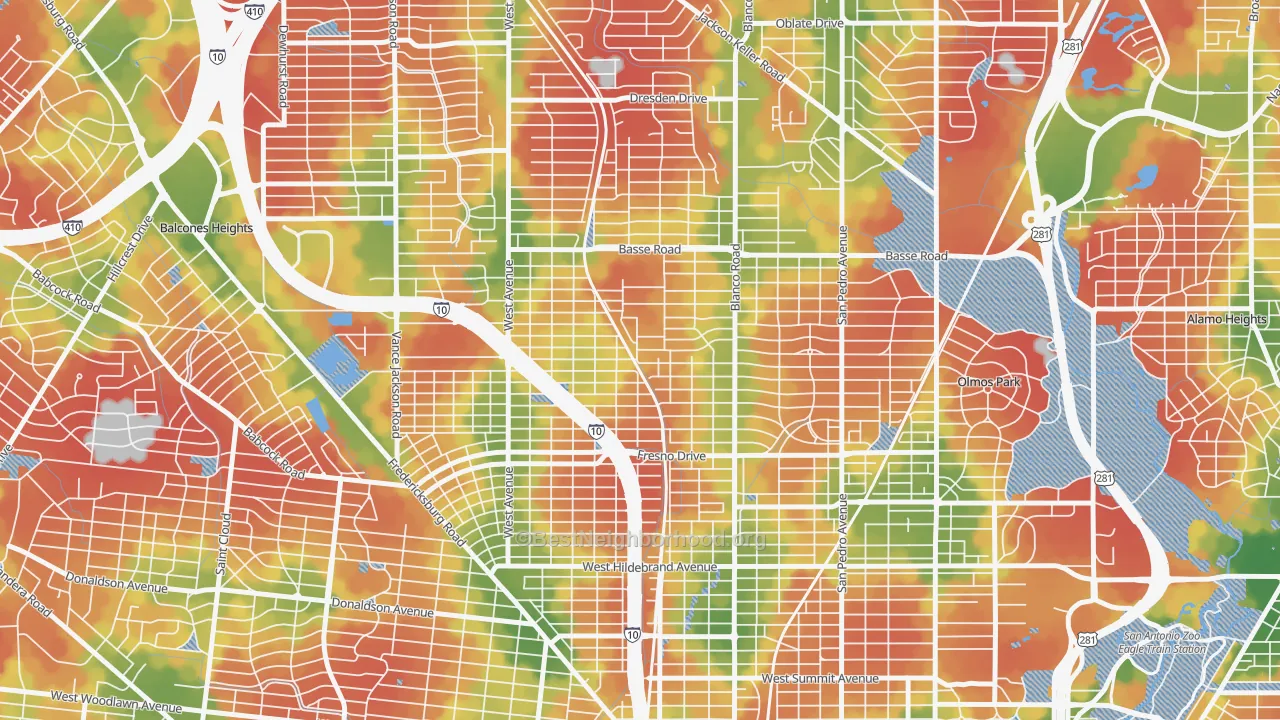 Walk Grade map of Northwest Los Angeles Heights, San Antonio, TX, walkable areas in green and car-dependent areas in red