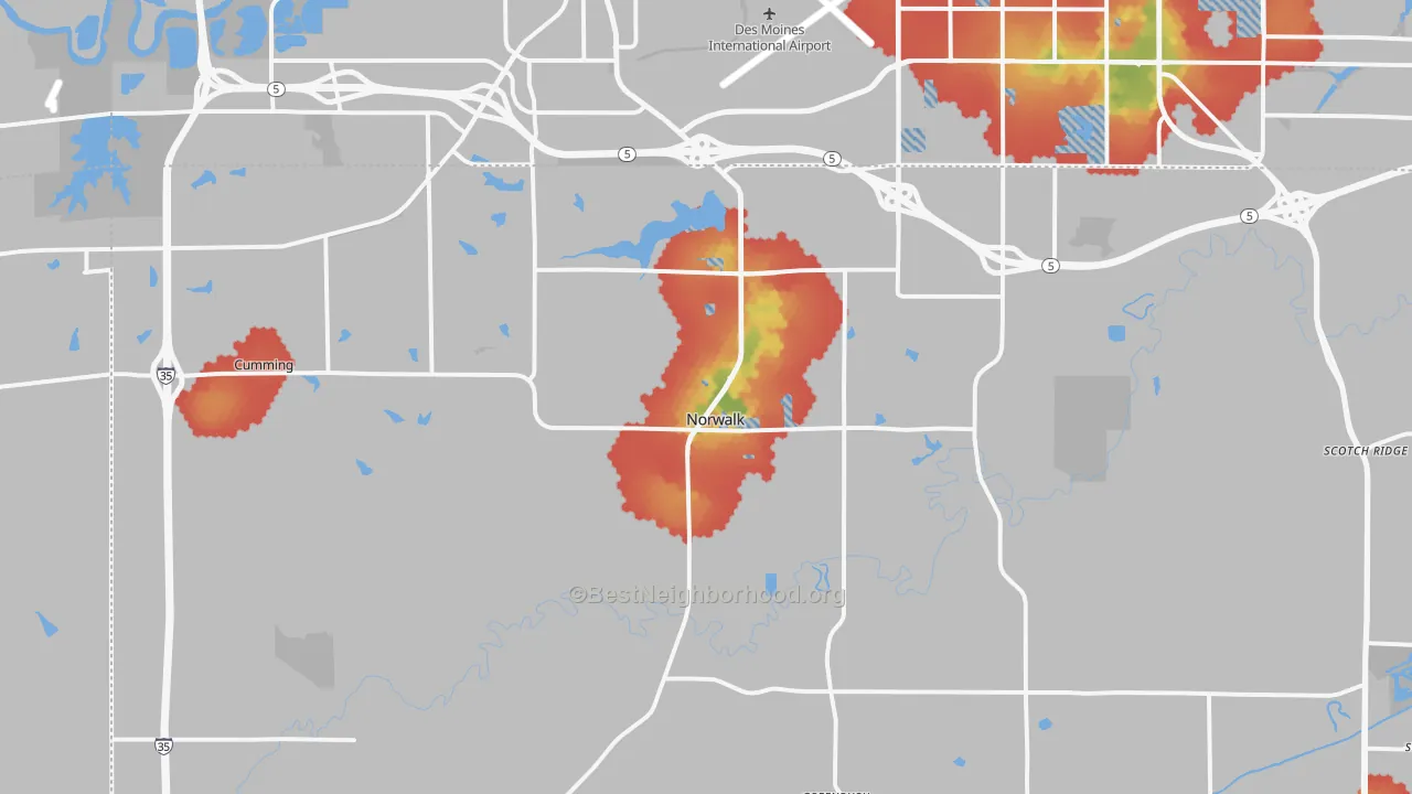 Walk Grade map of Norwalk, IA, walkable areas in green and car-dependent areas in red