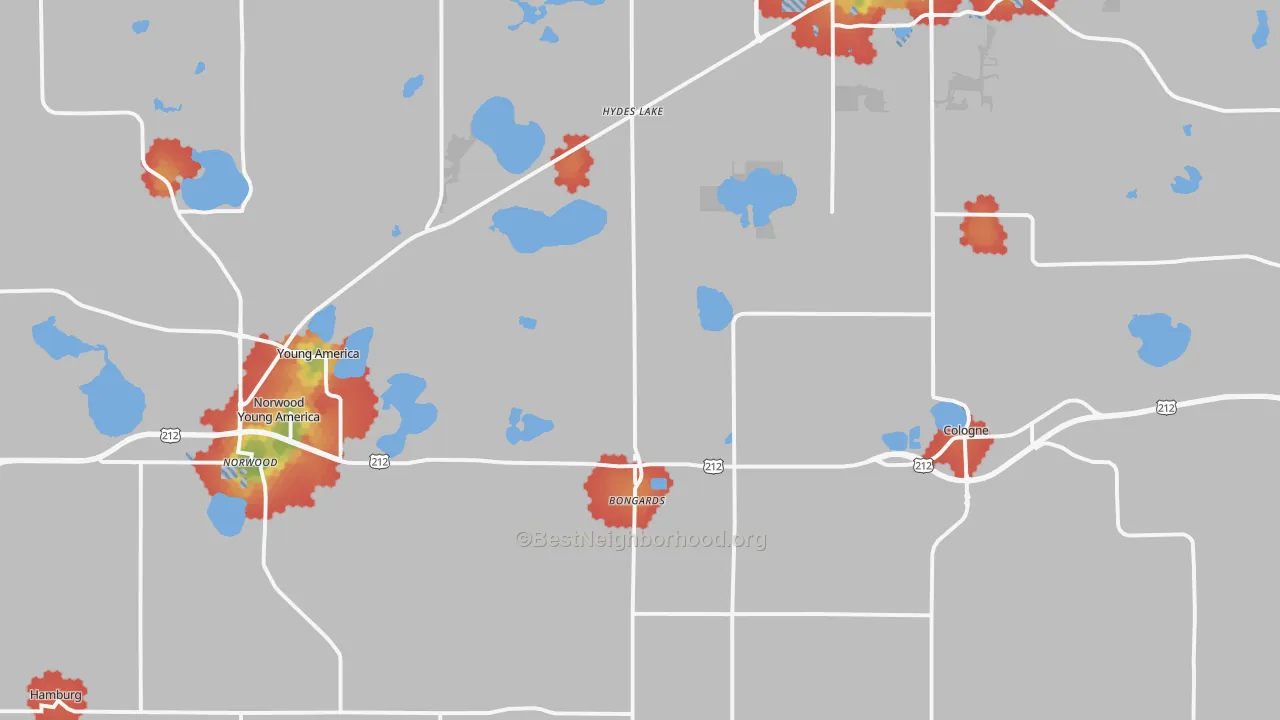 Walk Grade map of Norwood, MN, walkable areas in green and car-dependent areas in red