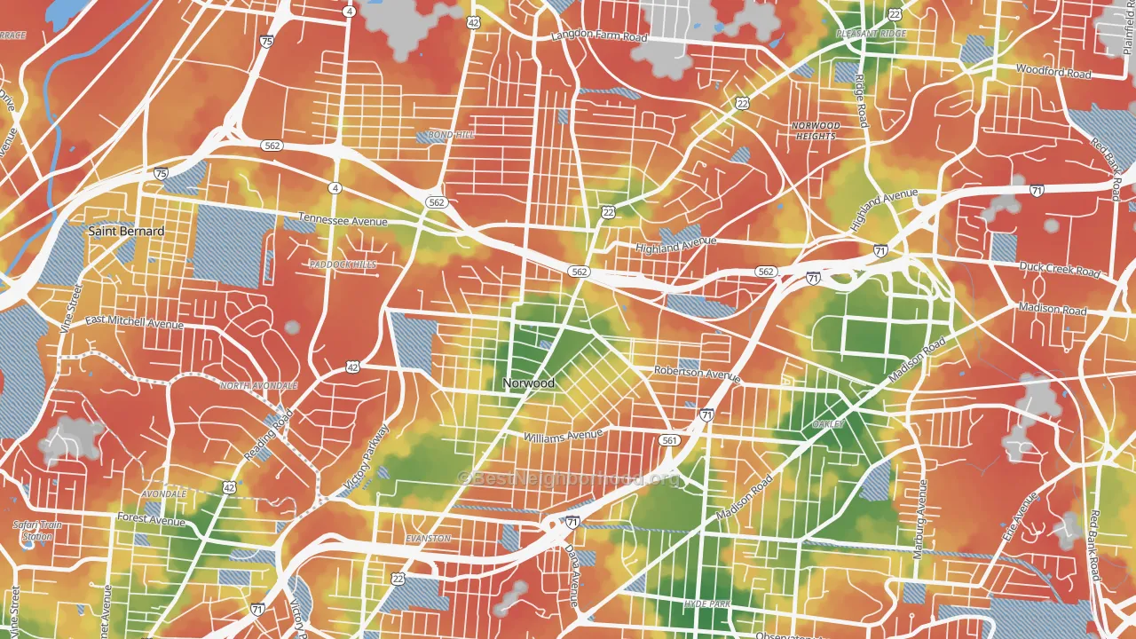 Walk Grade map of Norwood, OH, walkable areas in green and car-dependent areas in red