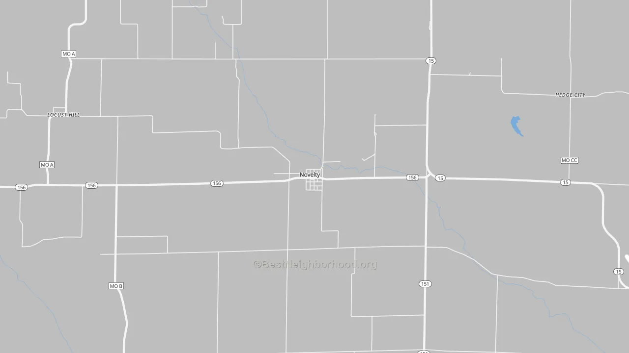 Walk Grade map of Novelty, MO, walkable areas in green and car-dependent areas in red
