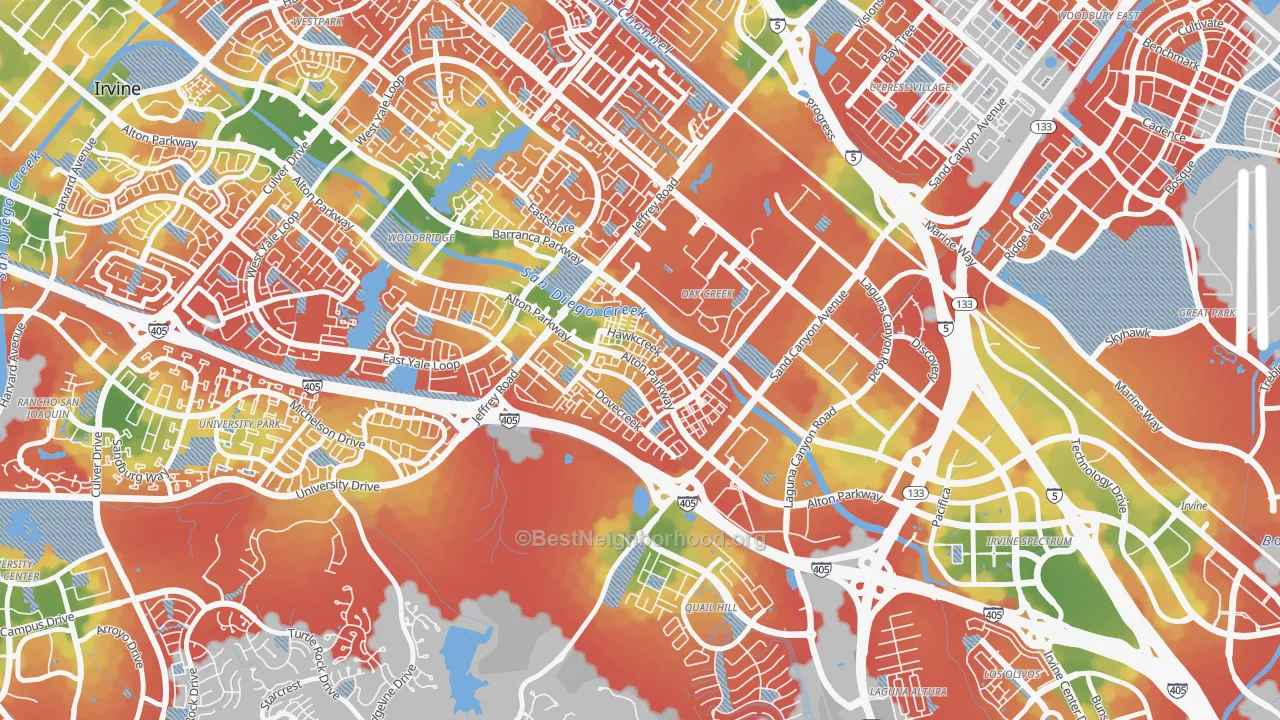 Walk Grade map of Oak Creek, Irvine, CA, walkable areas in green and car-dependent areas in red