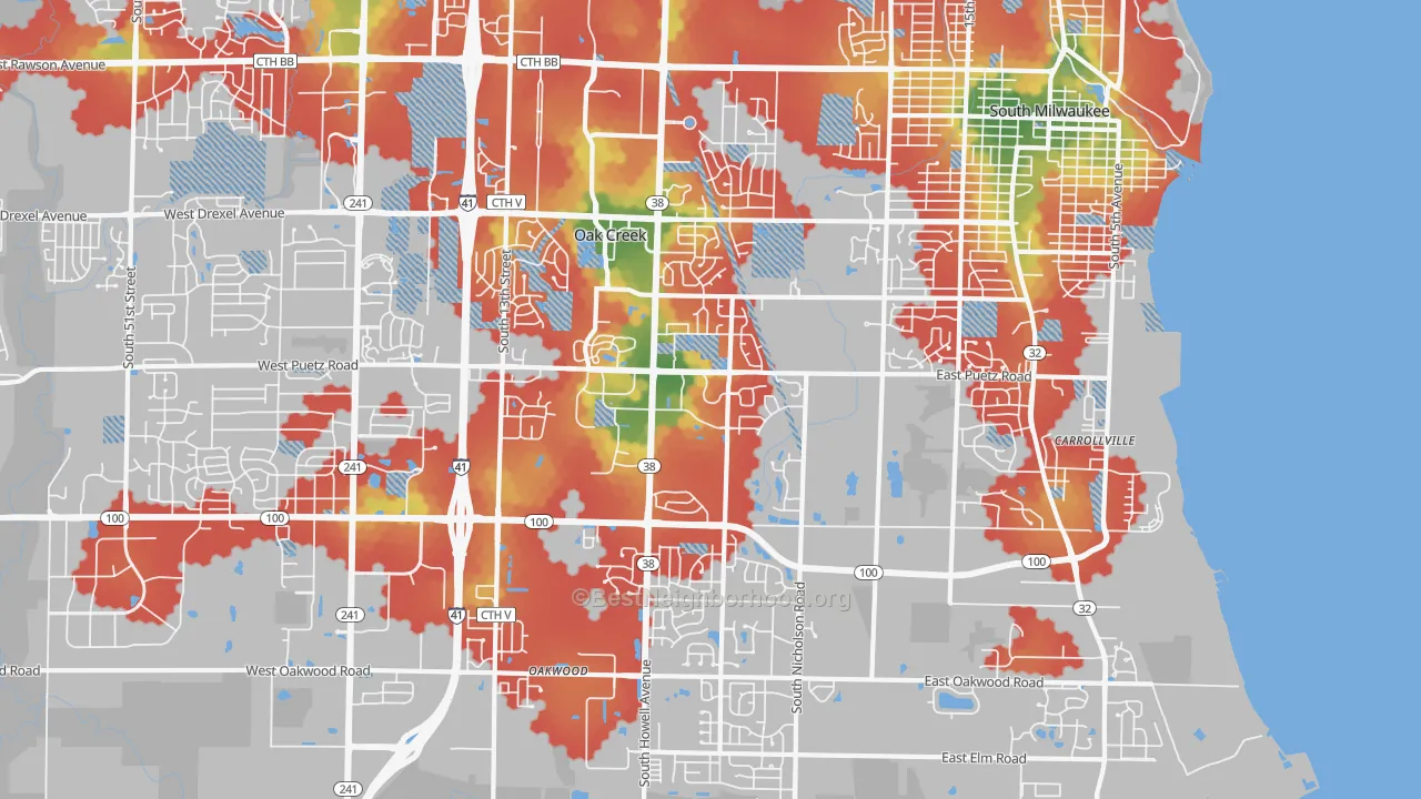 Walk Grade map of Oak Creek, WI, walkable areas in green and car-dependent areas in red