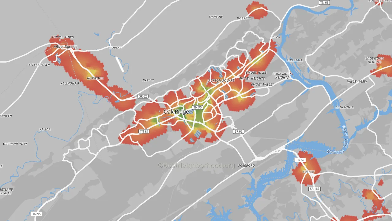 Walk Grade map of Oak Ridge, TN, walkable areas in green and car-dependent areas in red
