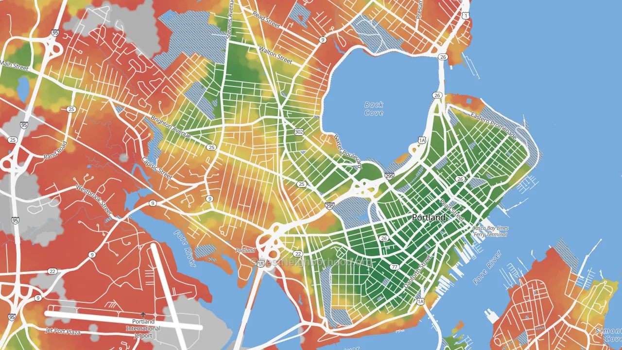 Walk Grade map of Oakdale, Portland, ME, walkable areas in green and car-dependent areas in red