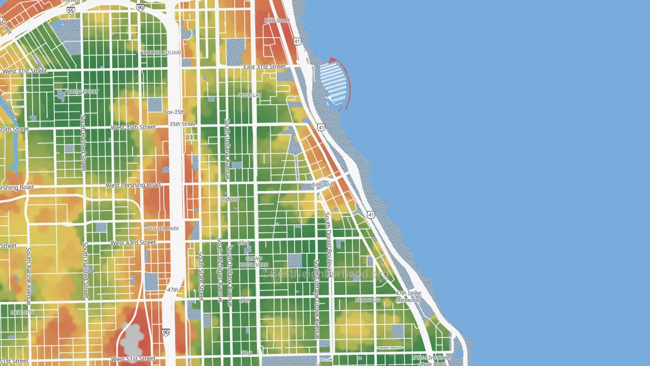 Walk Grade map of Oakland, Chicago, IL, walkable areas in green and car-dependent areas in red