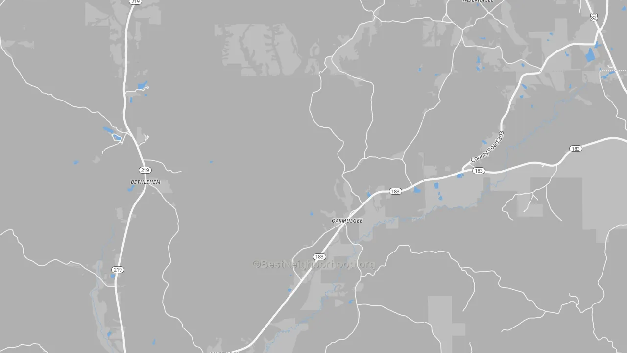 Walk Grade map of Oakmulgee, AL, walkable areas in green and car-dependent areas in red