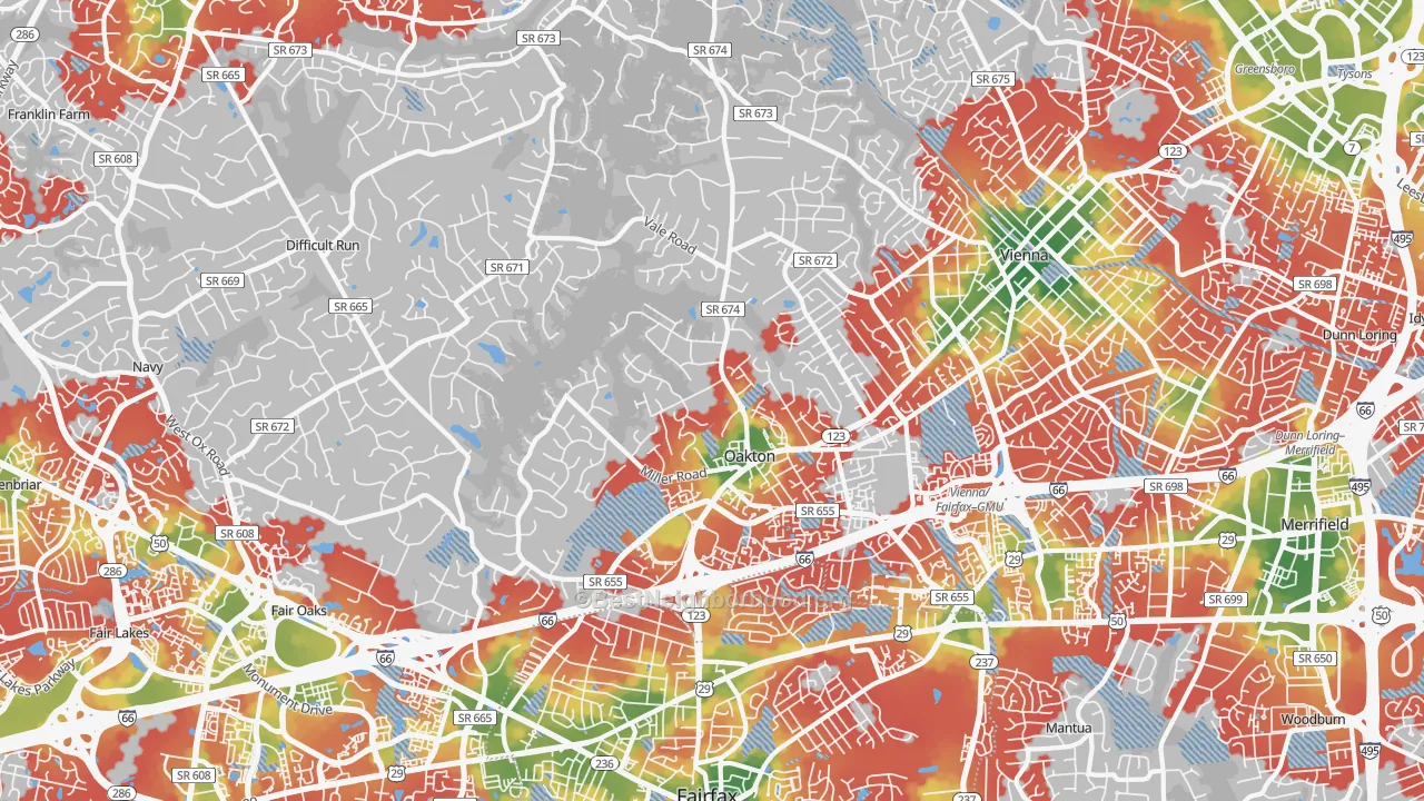 Walk Grade map of Oakton, VA, walkable areas in green and car-dependent areas in red