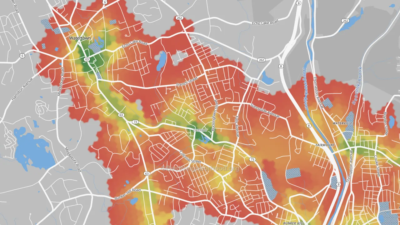 Walk Grade map of Oakville, CT, walkable areas in green and car-dependent areas in red