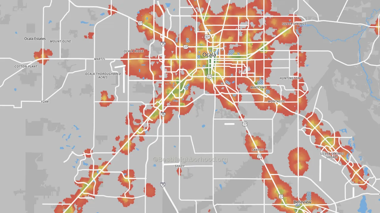 Walk Grade map of Ocala, FL, walkable areas in green and car-dependent areas in red