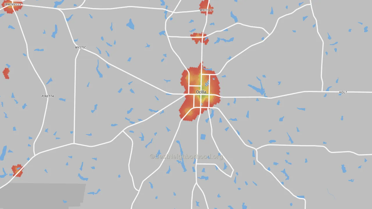 Walk Grade map of Ocilla, GA, walkable areas in green and car-dependent areas in red