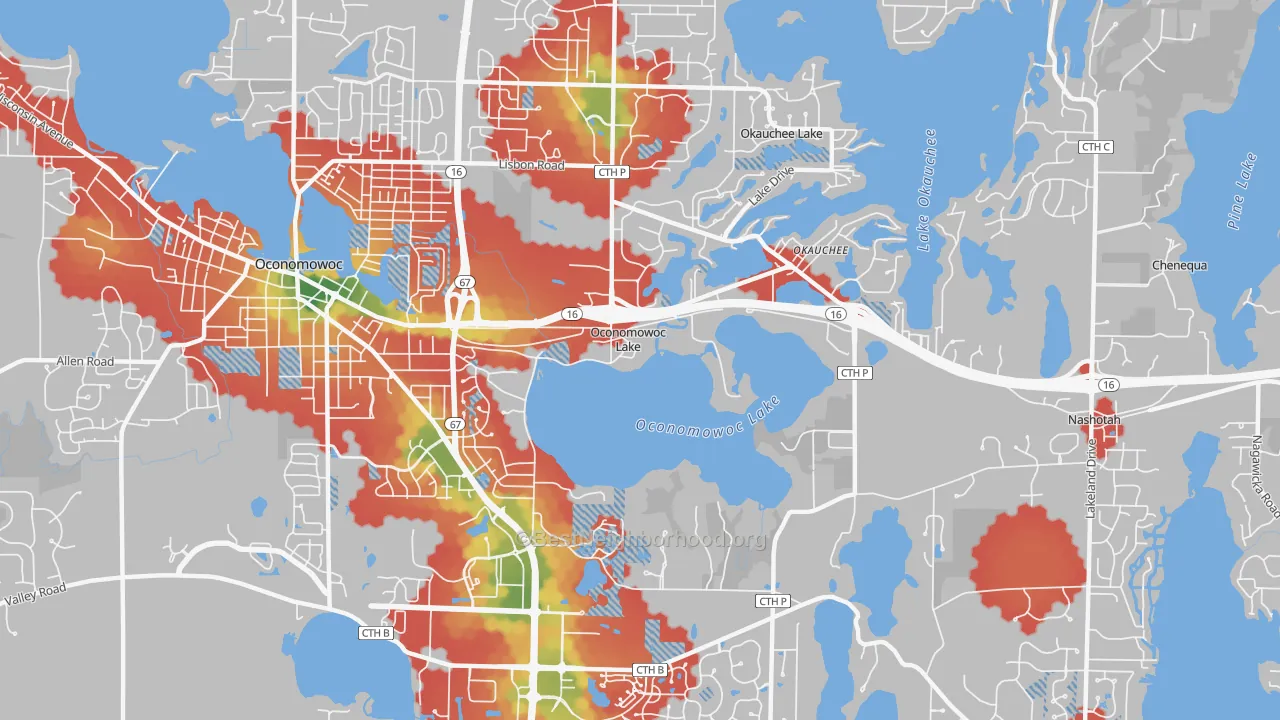 Walk Grade map of Oconomowoc Lake, WI, walkable areas in green and car-dependent areas in red