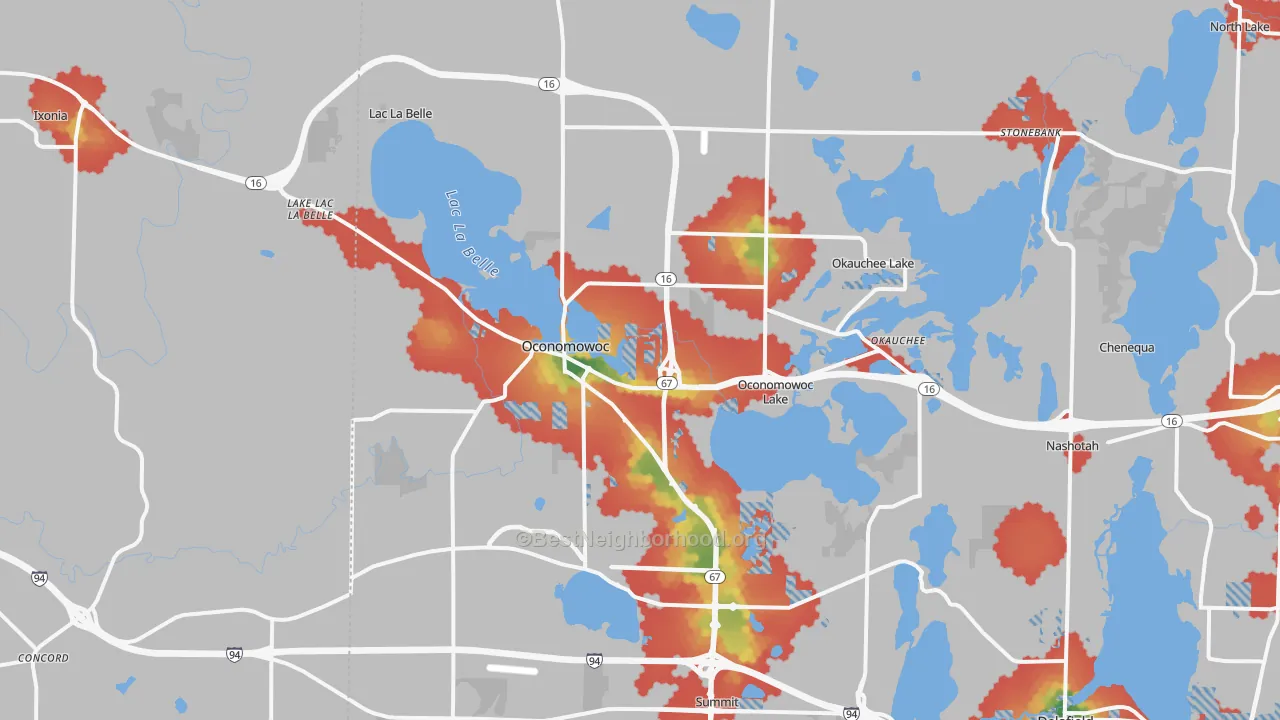 Walk Grade map of Oconomowoc, WI, walkable areas in green and car-dependent areas in red