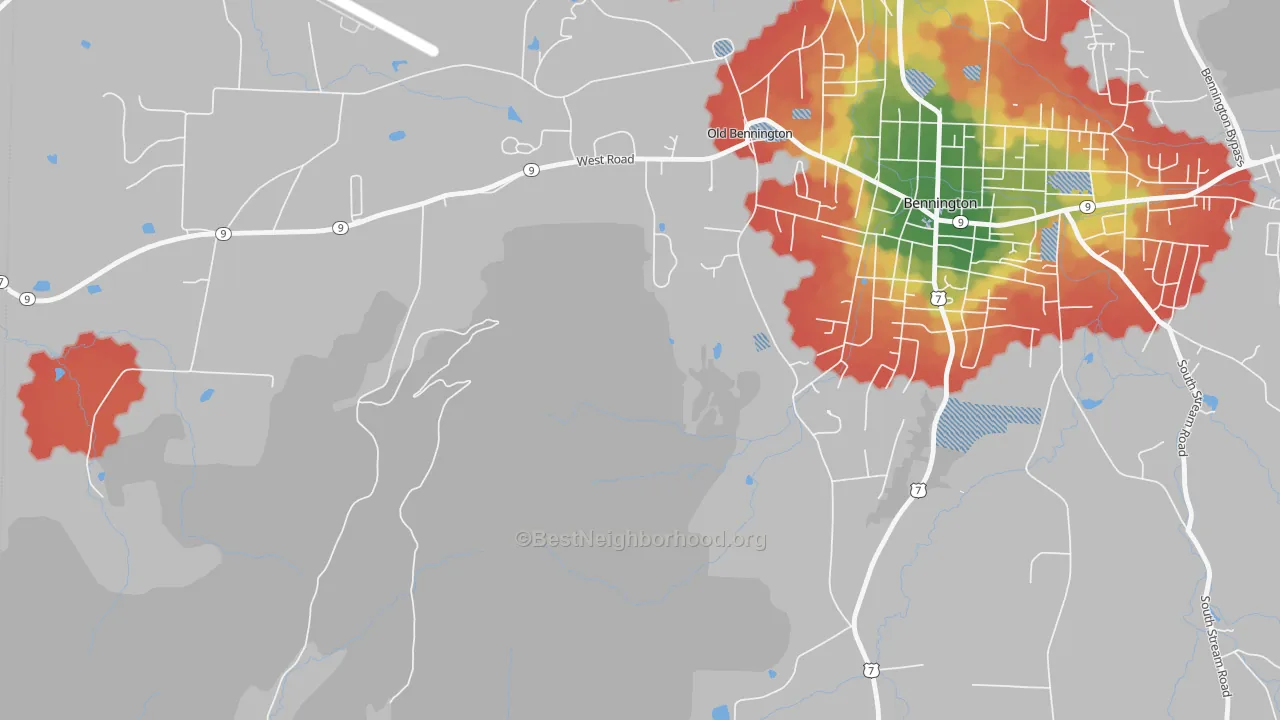 Walk Grade map of Old Bennington, VT, walkable areas in green and car-dependent areas in red