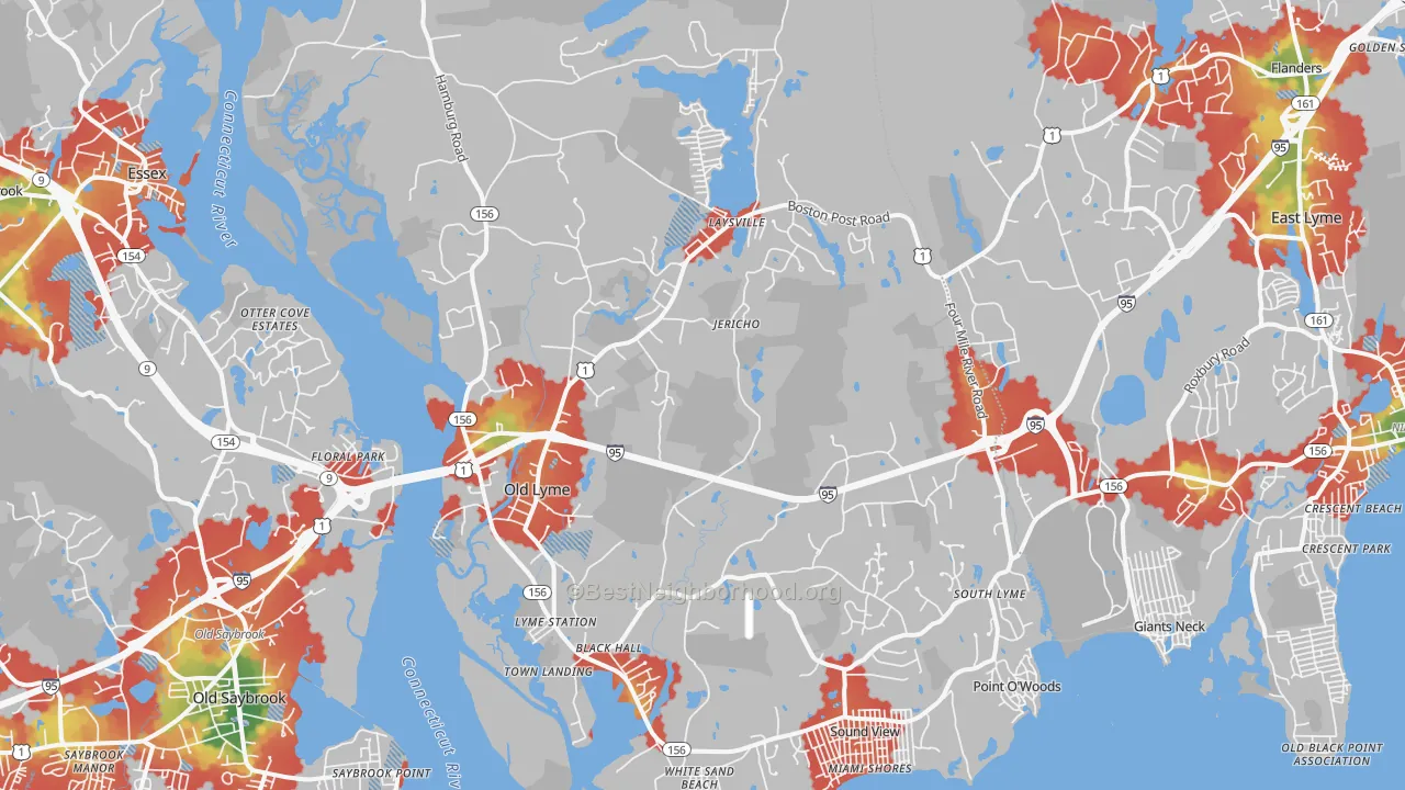 Walk Grade map of Old Lyme, CT, walkable areas in green and car-dependent areas in red