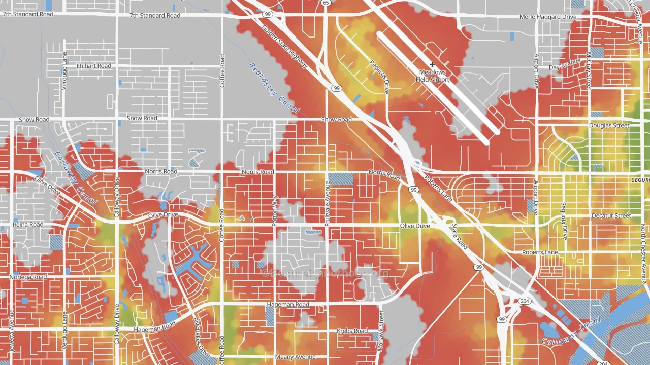 Walk Grade map of Olive Drive Area, Bakersfield, CA, walkable areas in green and car-dependent areas in red