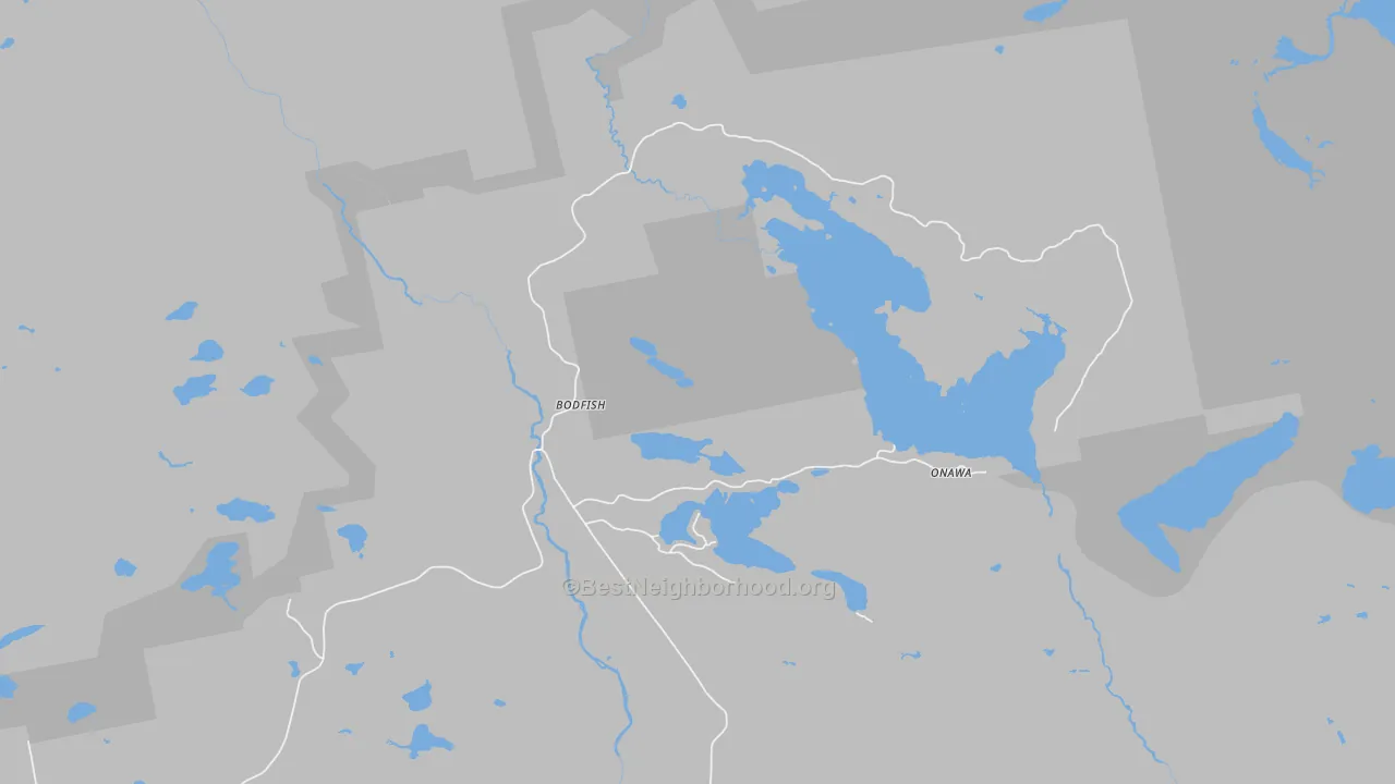 Walk Grade map of Onawa, ME, walkable areas in green and car-dependent areas in red