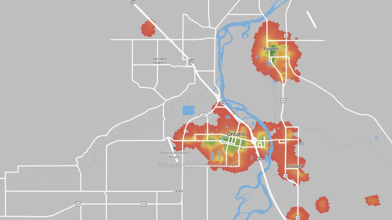 Walk Grade map of Ontario, OR, walkable areas in green and car-dependent areas in red