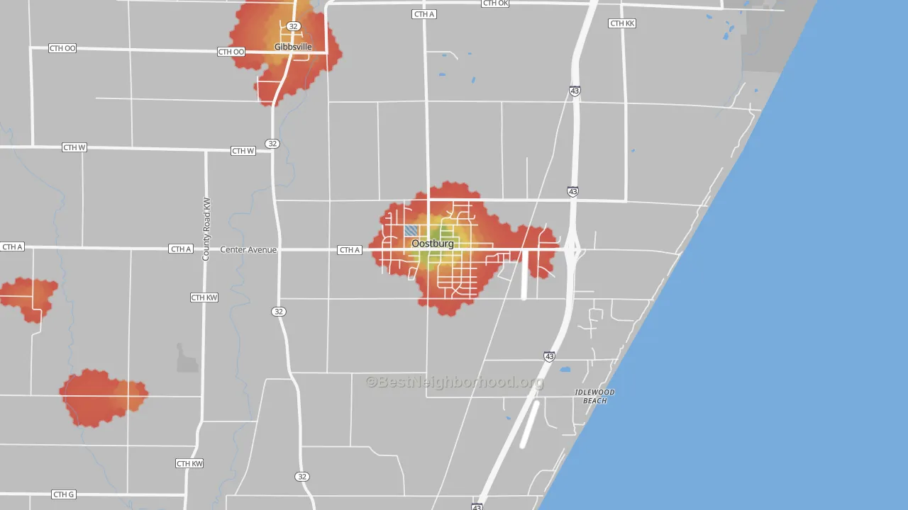Walk Grade map of Oostburg, WI, walkable areas in green and car-dependent areas in red