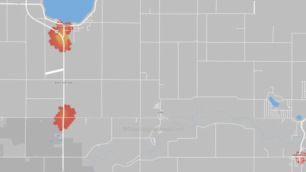 Walk Grade map of Ora, IN, walkable areas in green and car-dependent areas in red
