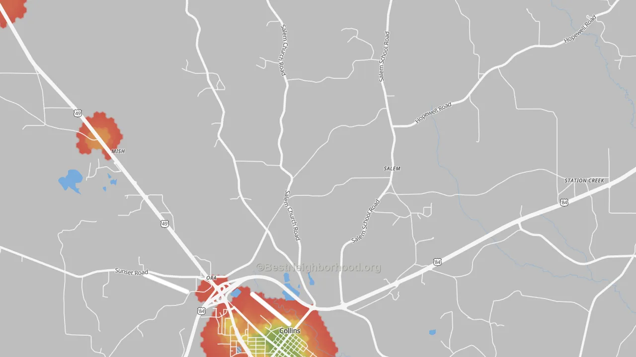 Walk Grade map of Ora, MS, walkable areas in green and car-dependent areas in red