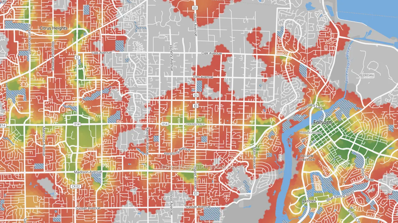 Walk Grade map of Orangevale, CA, walkable areas in green and car-dependent areas in red