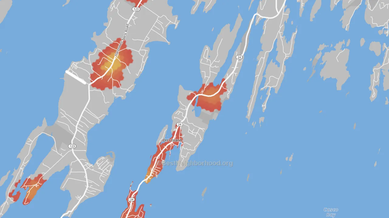 Walk Grade map of Orrs Island, ME, walkable areas in green and car-dependent areas in red