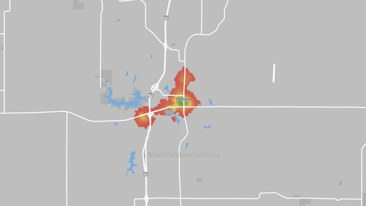 Walk Grade map of Osceola, IA, walkable areas in green and car-dependent areas in red