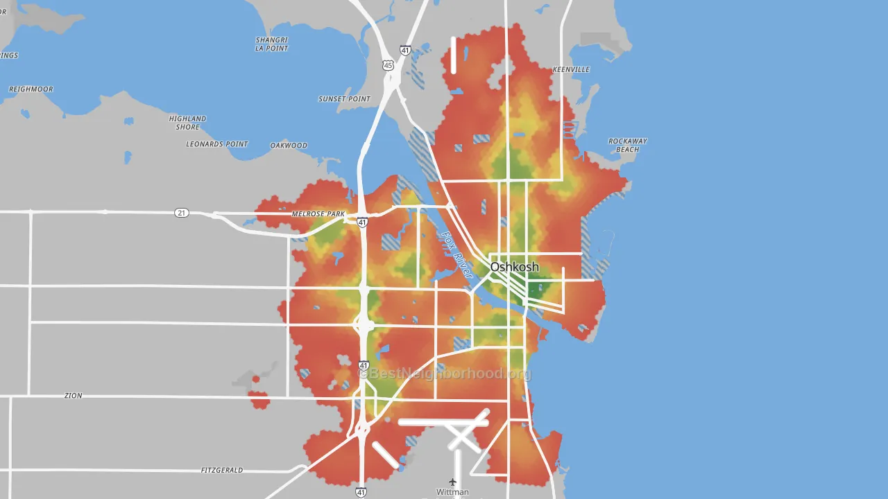 Walk Grade map of Oshkosh, WI, walkable areas in green and car-dependent areas in red