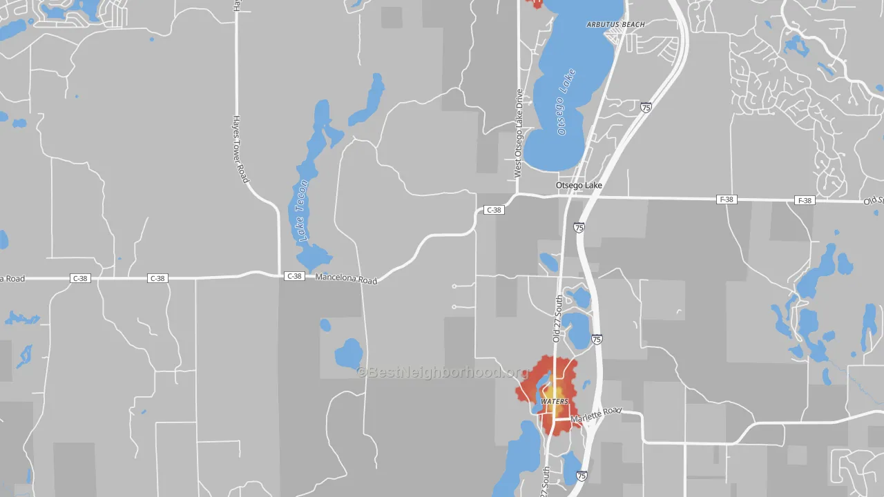 Walk Grade map of Otsego Lake, MI, walkable areas in green and car-dependent areas in red