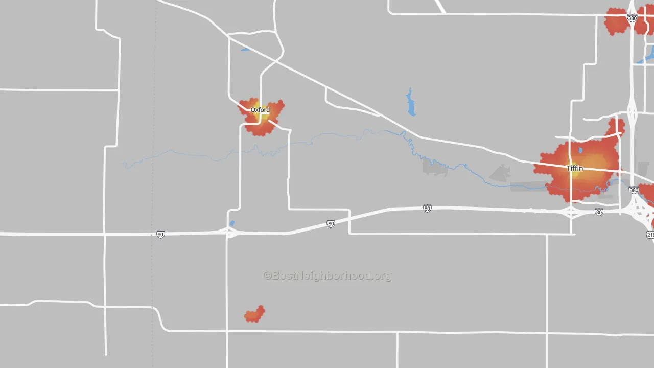 Walk Grade map of Oxford, IA, walkable areas in green and car-dependent areas in red