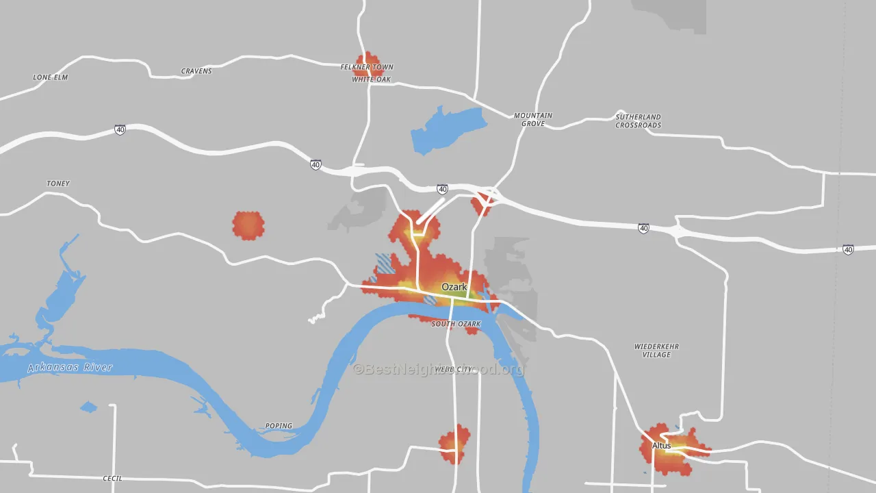 Walk Grade map of Ozark, AR, walkable areas in green and car-dependent areas in red