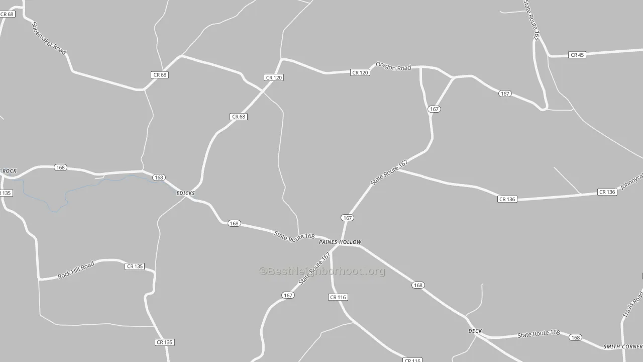 Walk Grade map of Paines Hollow, NY, walkable areas in green and car-dependent areas in red