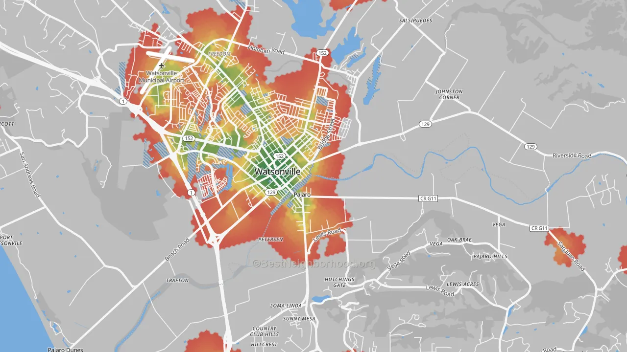 Walk Grade map of Pajaro, CA, walkable areas in green and car-dependent areas in red