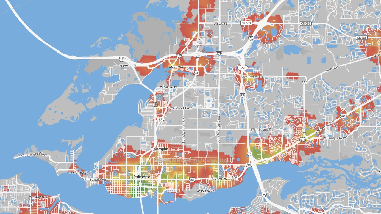 Walk Grade map of Palmetto, FL, walkable areas in green and car-dependent areas in red