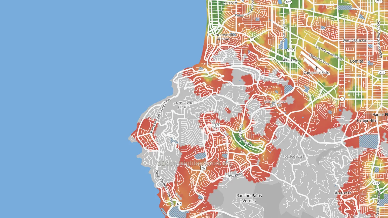 Walk Grade map of Palos Verdes Estates, CA, walkable areas in green and car-dependent areas in red