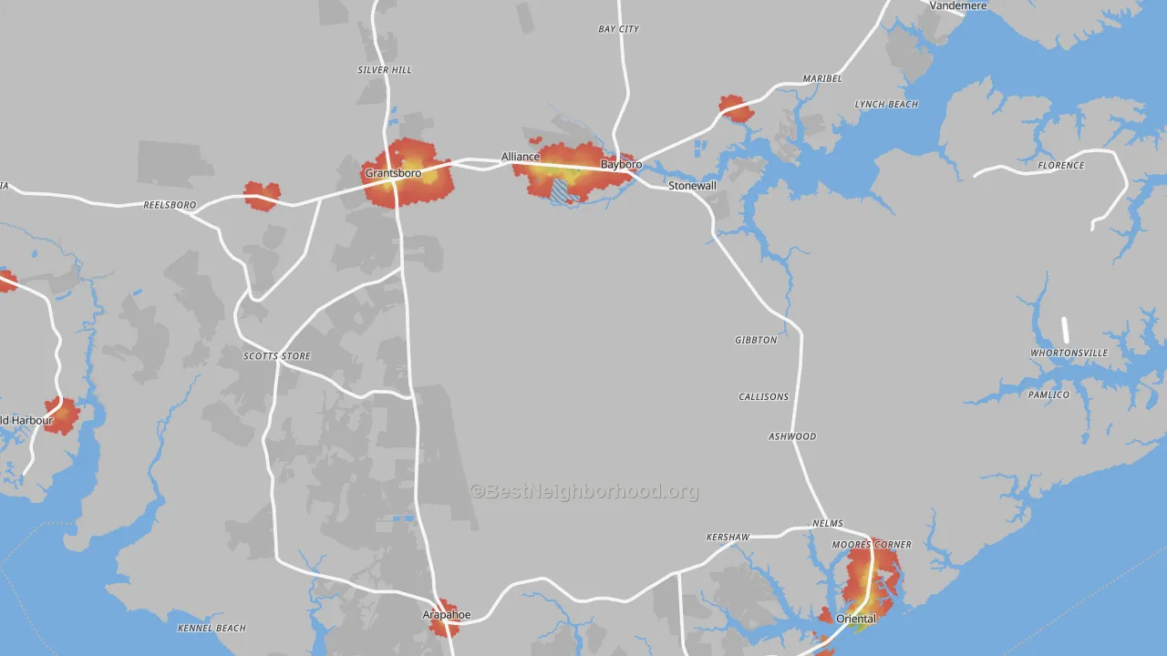 Walk Grade map of Pamlico County, NC, walkable areas in green and car-dependent areas in red