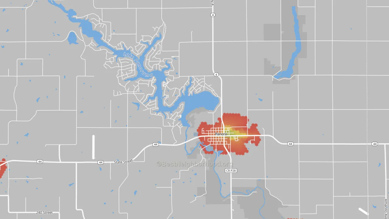 Walk Grade map of Panora, IA, walkable areas in green and car-dependent areas in red