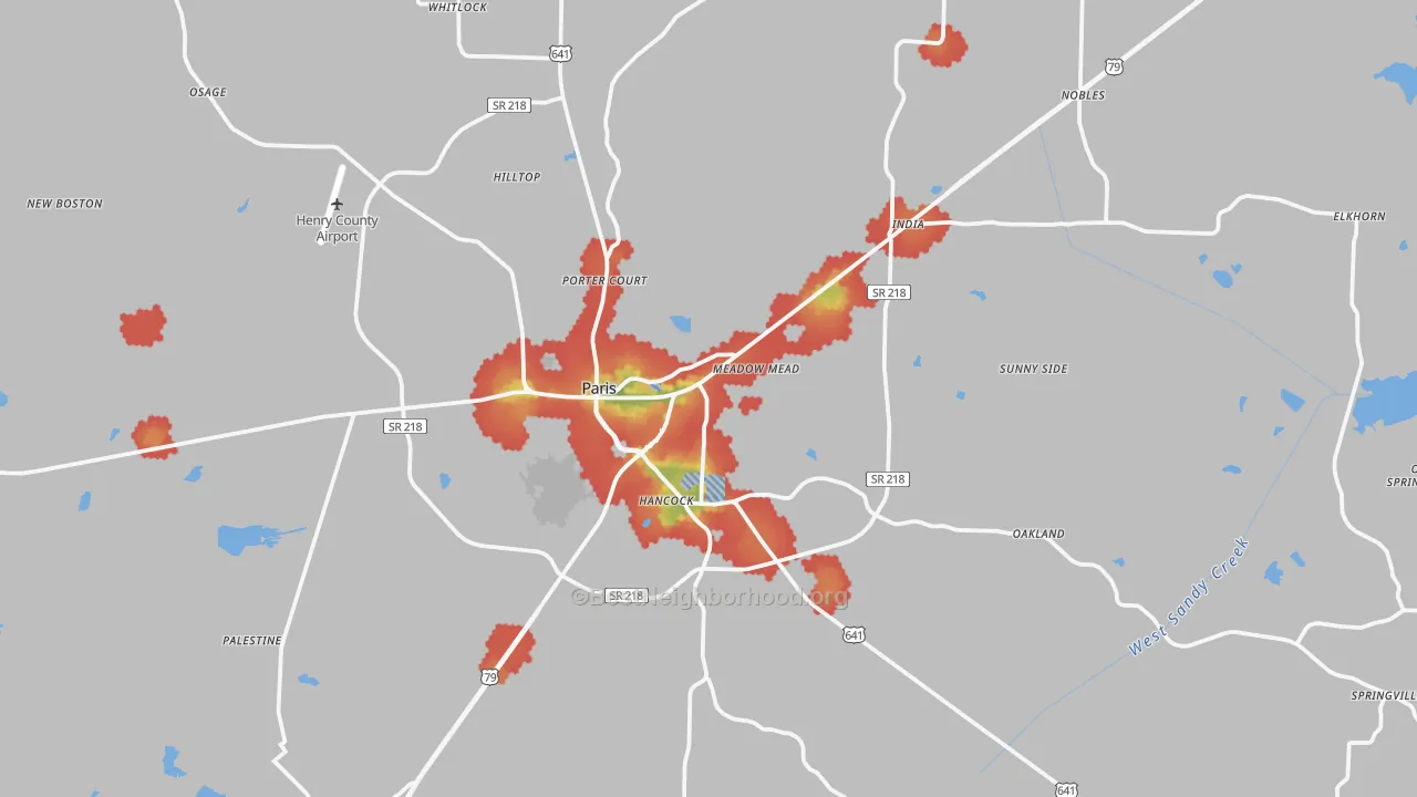 Walk Grade map of Paris, TN, walkable areas in green and car-dependent areas in red