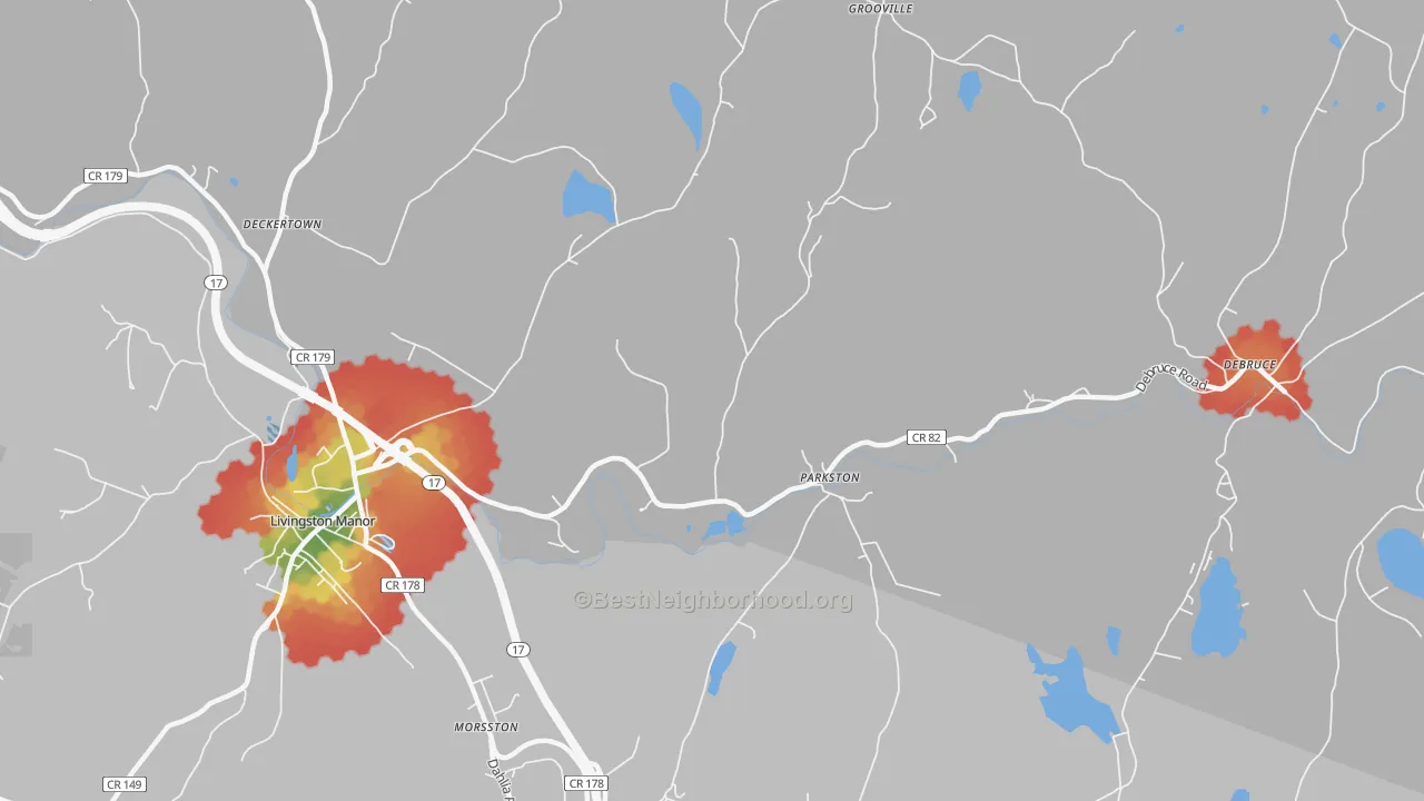 Walk Grade map of Parkston, NY, walkable areas in green and car-dependent areas in red