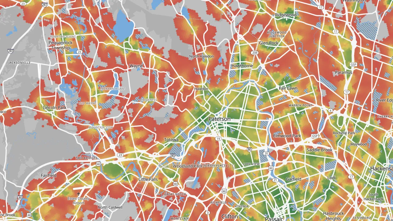 Walk Grade map of Passaic County, NJ, walkable areas in green and car-dependent areas in red