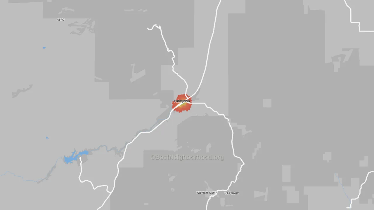 Walk Grade map of Patagonia, AZ, walkable areas in green and car-dependent areas in red