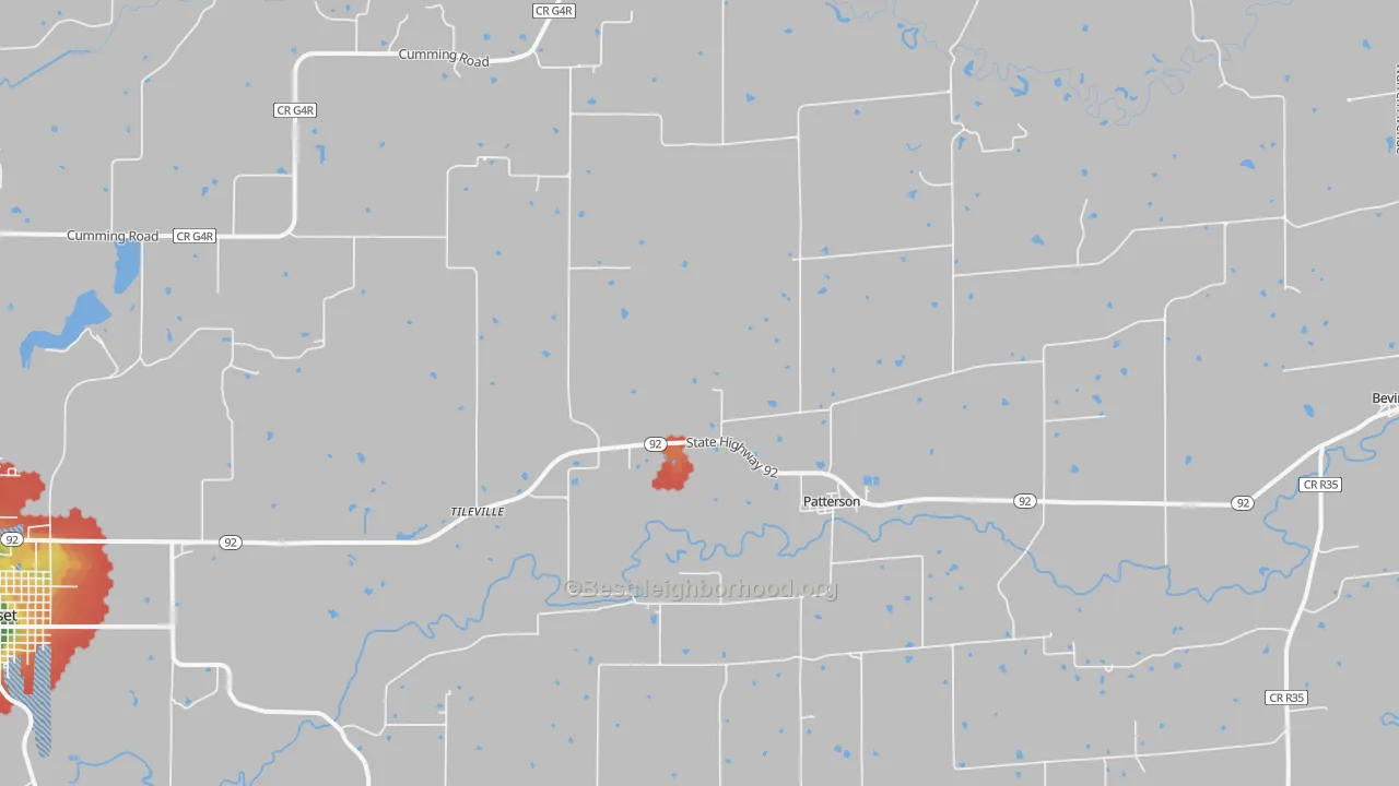 Walk Grade map of Patterson, IA, walkable areas in green and car-dependent areas in red