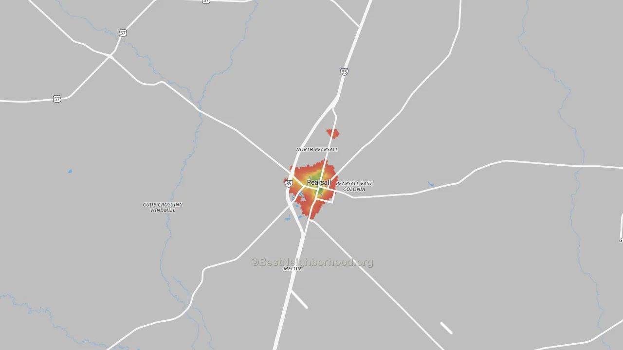 Walk Grade map of Pearsall, TX, walkable areas in green and car-dependent areas in red