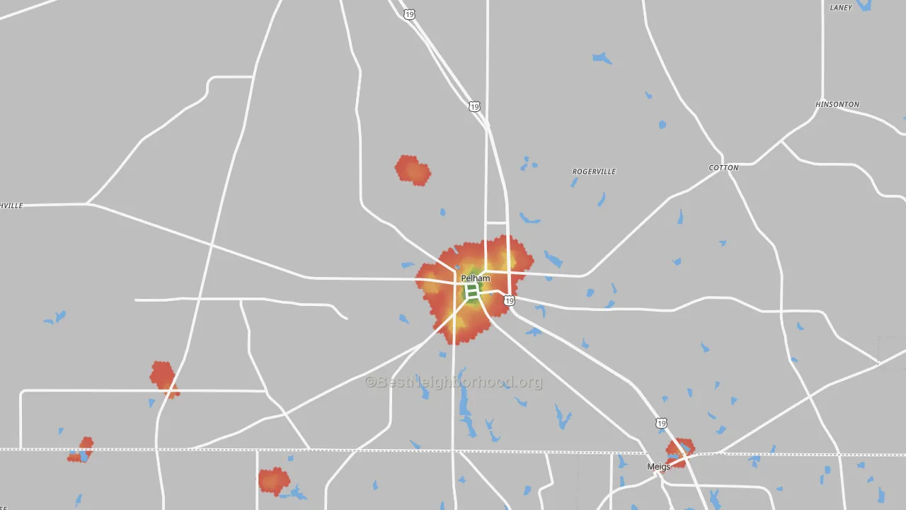 Walk Grade map of Pelham, GA, walkable areas in green and car-dependent areas in red