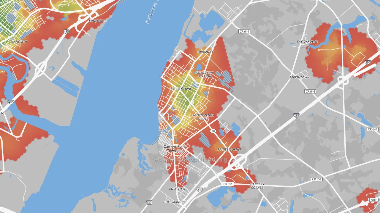 Walk Grade map of Penns Grove, NJ, walkable areas in green and car-dependent areas in red