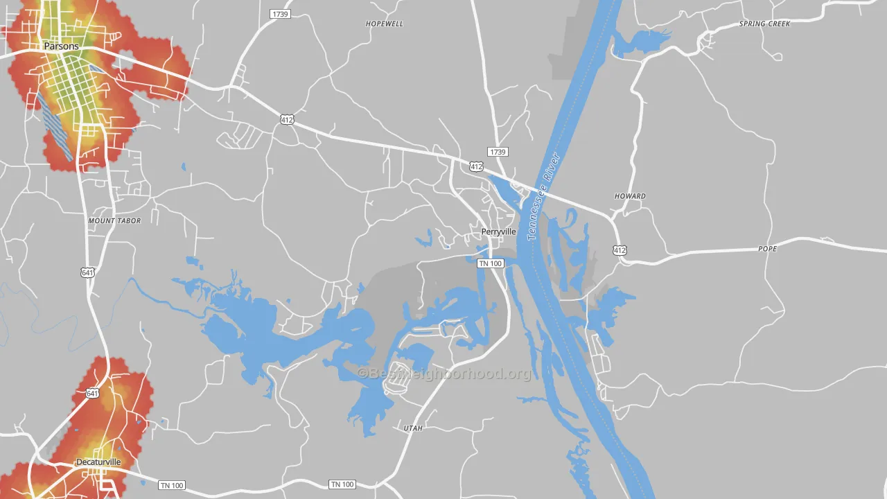 Walk Grade map of Perryville, TN, walkable areas in green and car-dependent areas in red